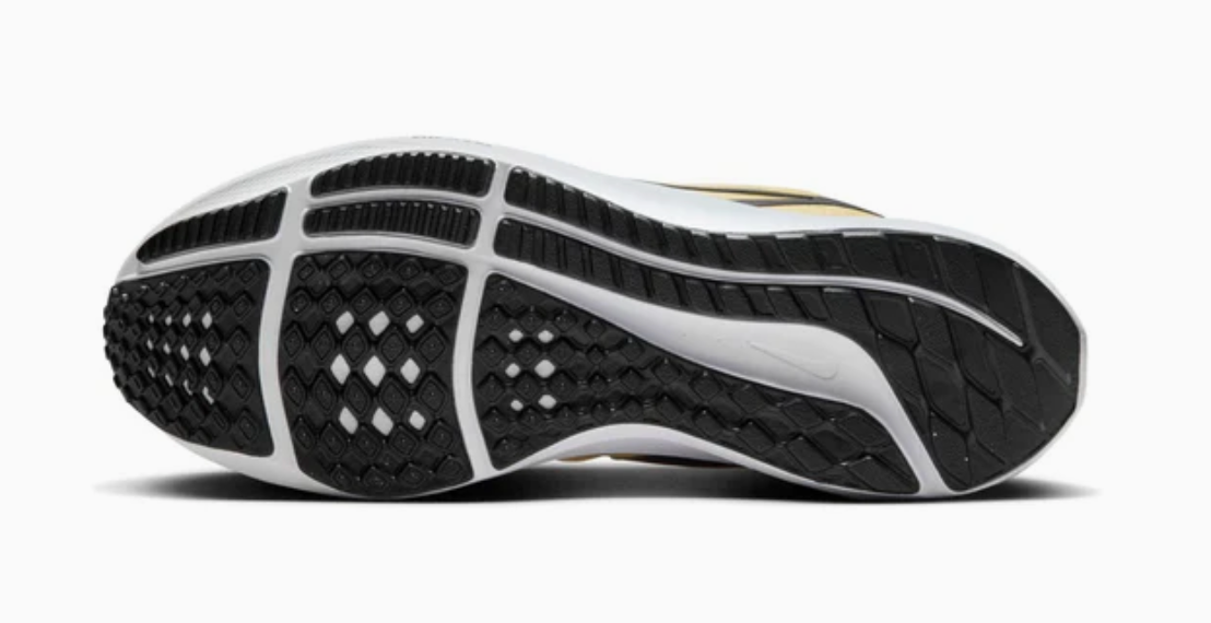 Nike Air Zoom Pegasus 39 TB "Gold Dust"