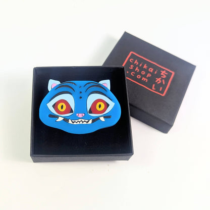 Huntr/x Kpop Demon Hunters tiger brooch acrylic, derpy tiger