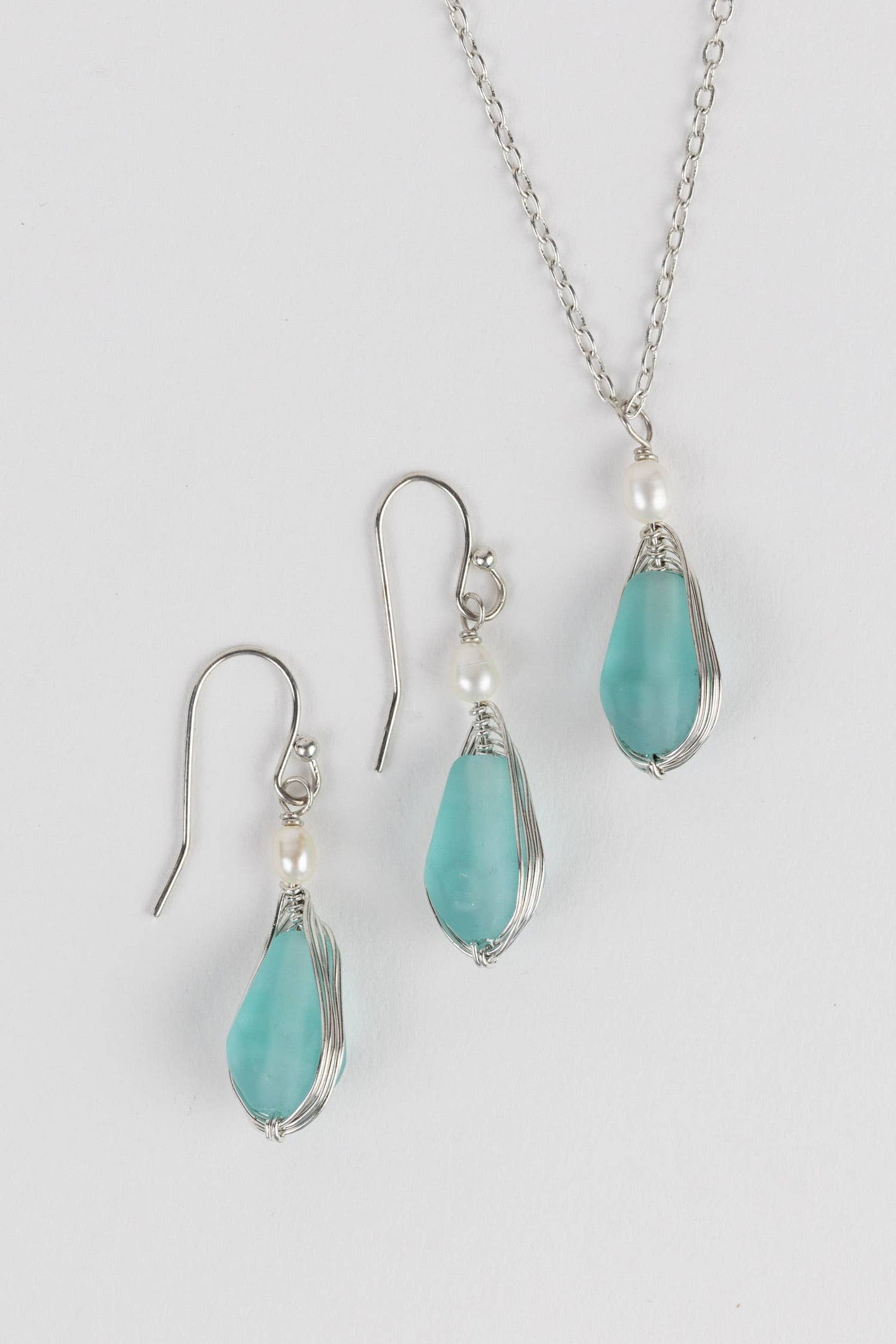 Aqua Pearl Silver Pendant Necklace