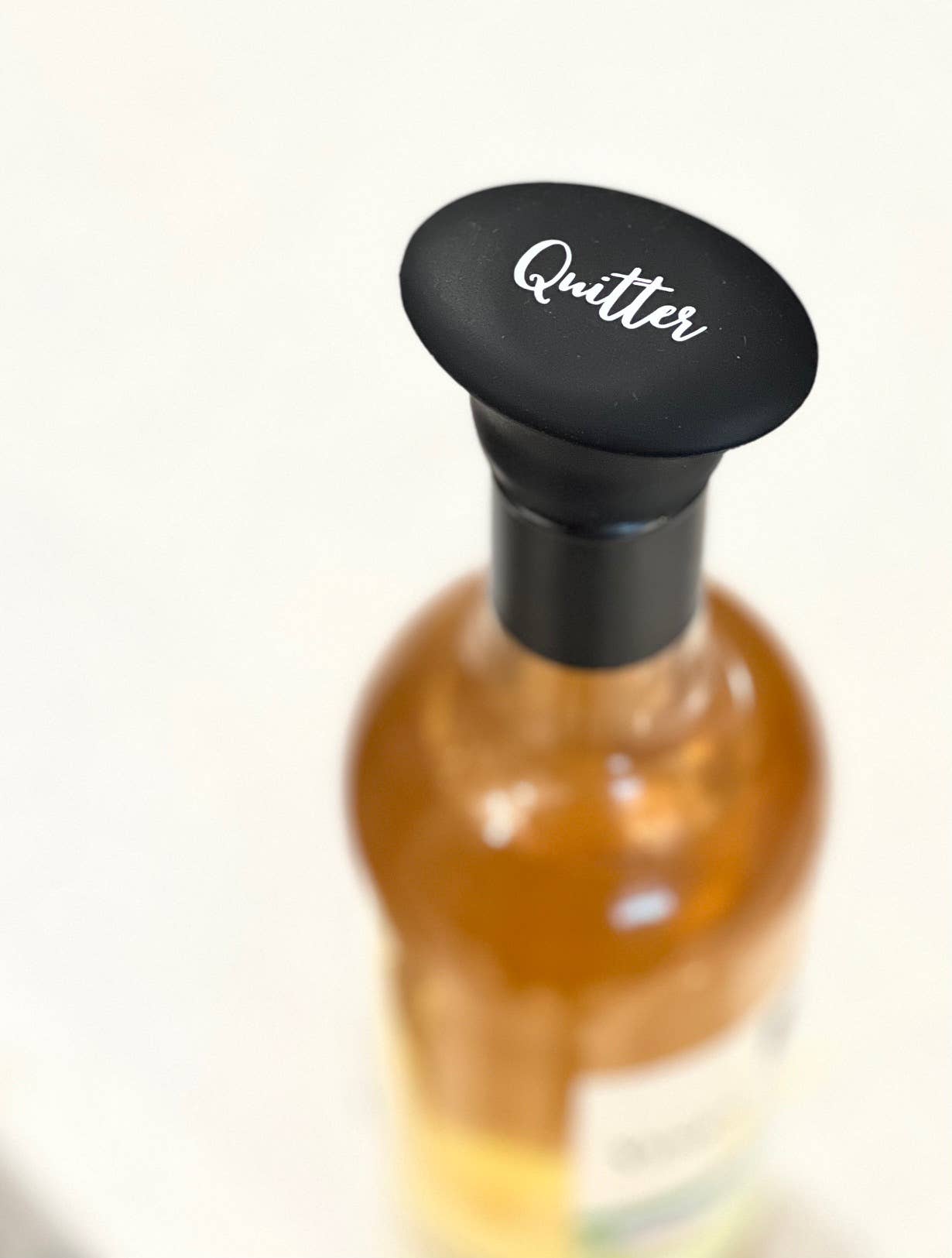 Quitter Silicone Wine Stopper- Dark Red