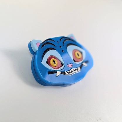 Huntr/x Kpop Demon Hunters tiger brooch acrylic, derpy tiger