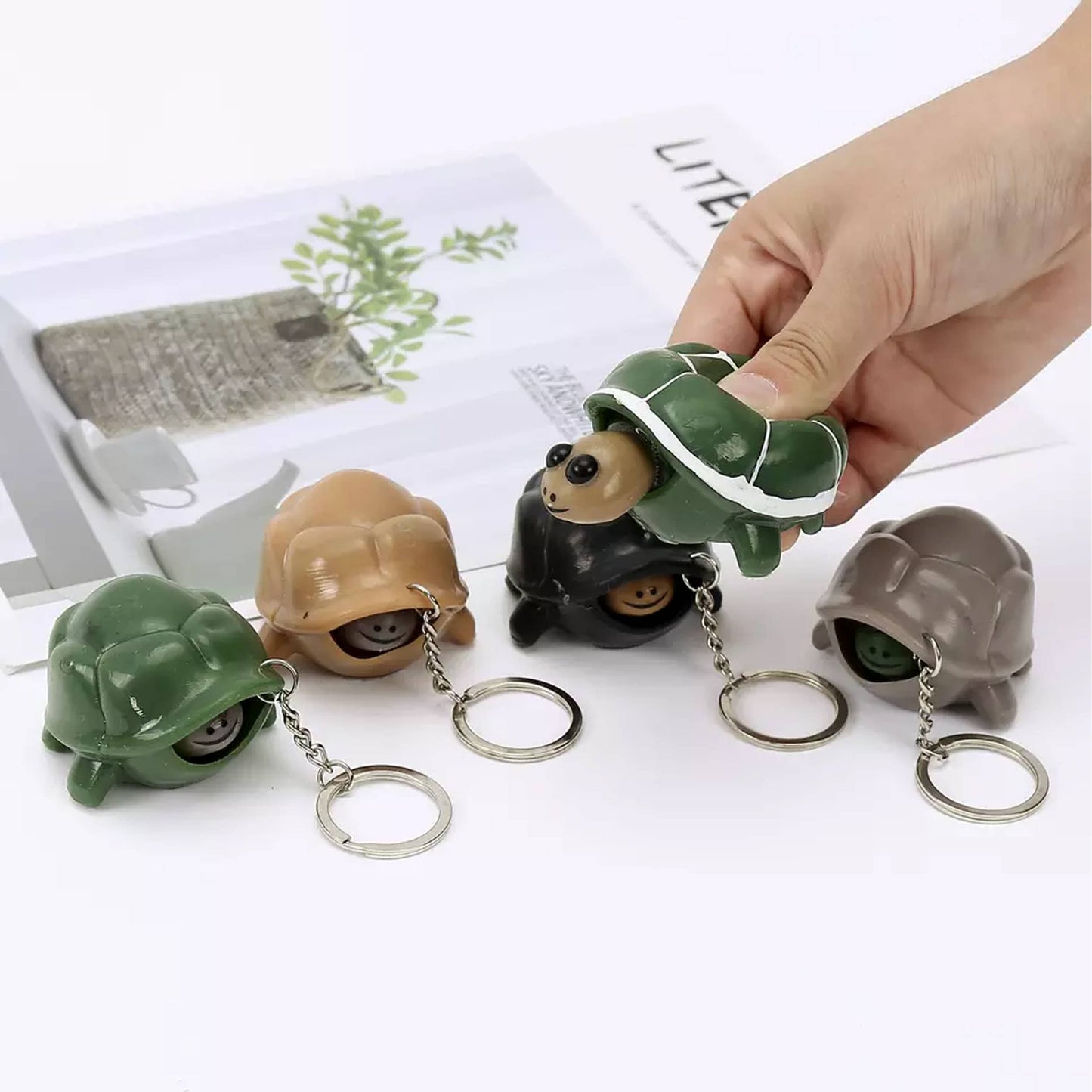 Turtle Pop-Out Backpack Keychains
