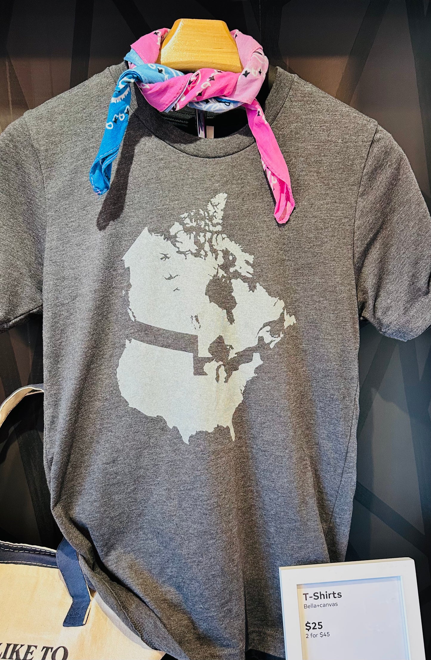 Minnesota Loves Canada!