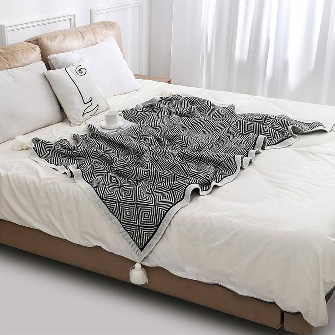 Geometric Diamond Check 50"x60" Throw Blanket with Tassel