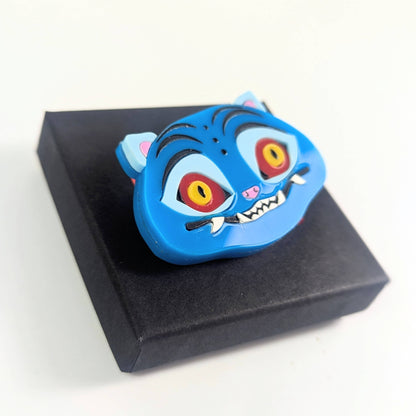 Huntr/x Kpop Demon Hunters tiger brooch acrylic, derpy tiger